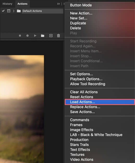 表示されたメニューから『Load Actions』を選択