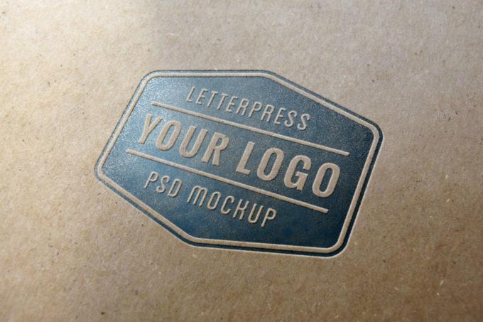 Photoshop Free Retro Vintage Text Effect Preset フォトショップ 無料 テキストエフェクト プリセット レトロ ビンテージ サムネイル デザイン Letterpress Logo MockUp #1