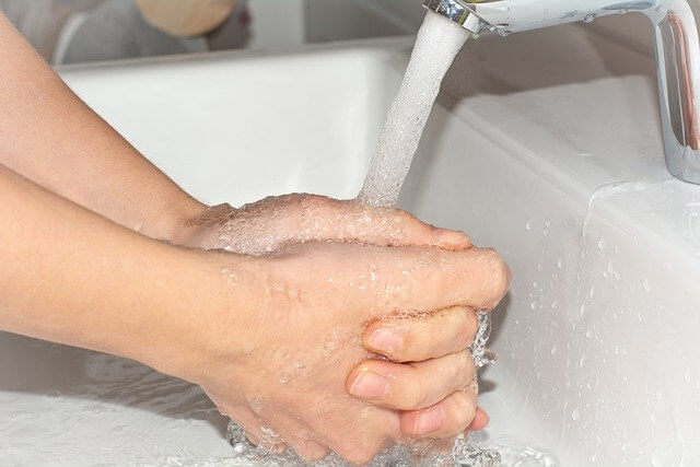 医療 看護 介護 無料 写真 イラスト 素材 ウイルス バイ菌 コロナ COVID 19 手洗い 殺菌  Hand wash sterilization